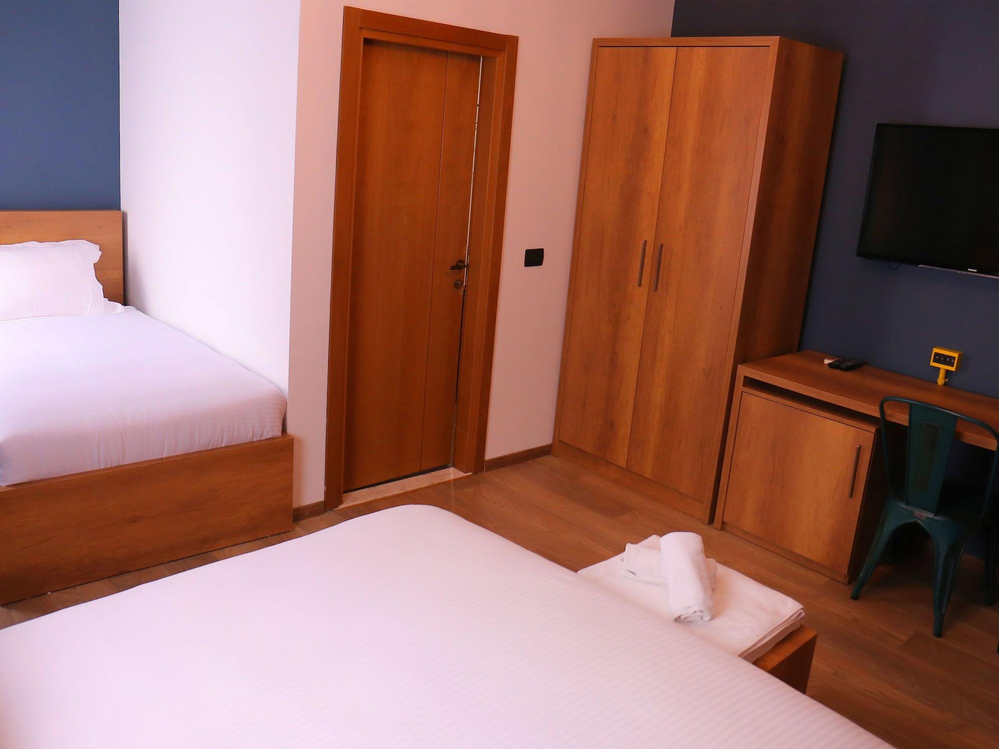 Oda Hotel Tirana Exterior photo