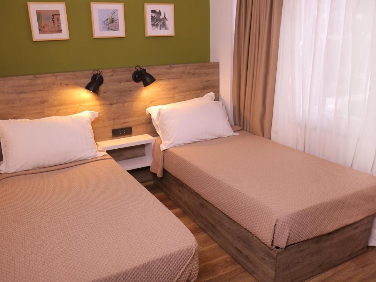 Oda Hotel Tirana Exterior photo