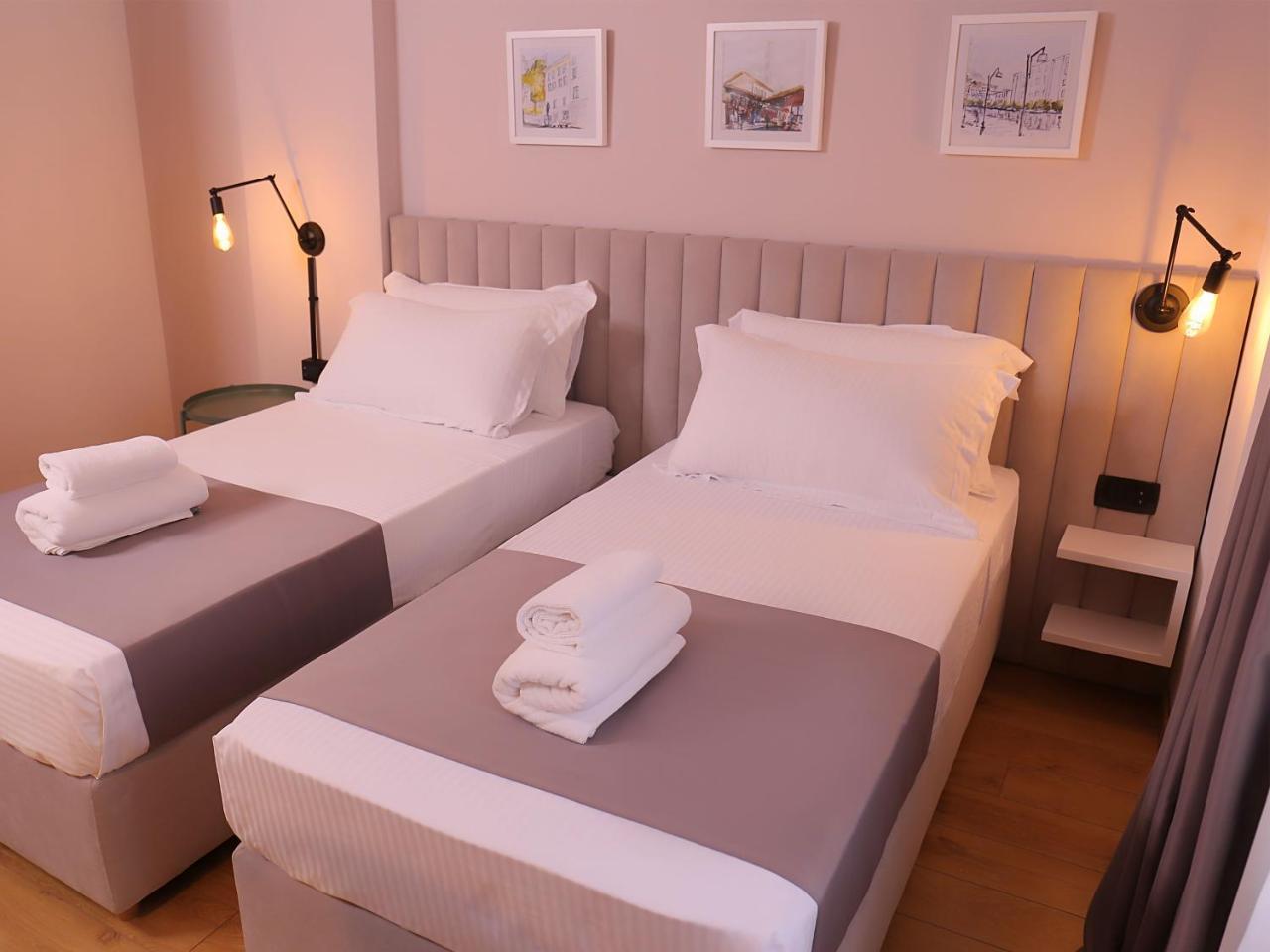 Oda Hotel Tirana Exterior photo